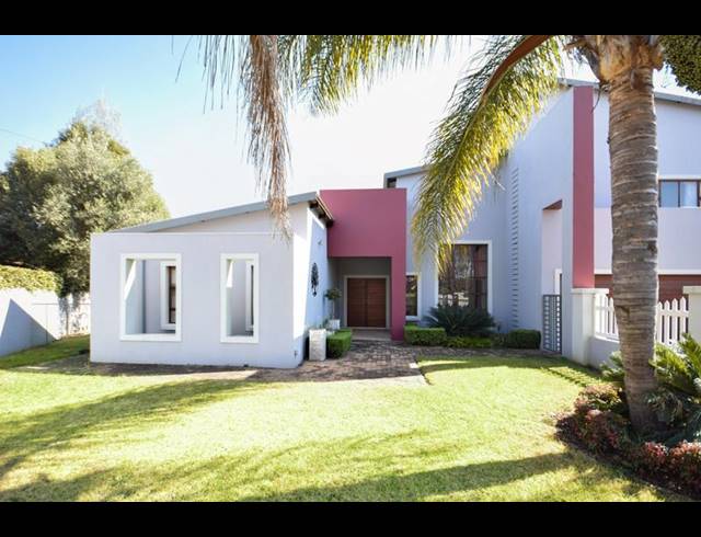 4 BEDROOM HOUSE FOR SALE IN MIDSTREAM ESTATE